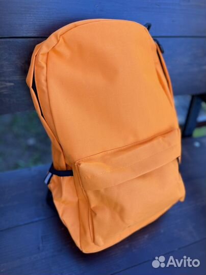Рюкзак оранжевый