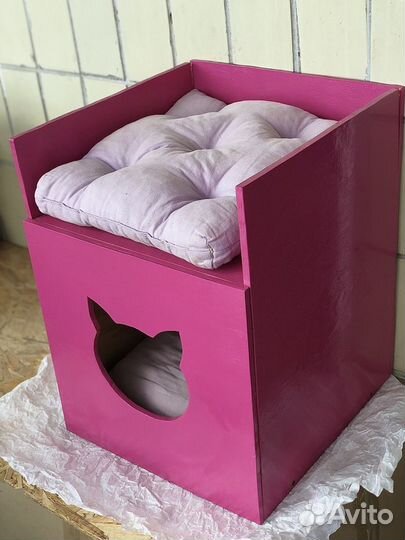 Домик лежанка для кошки новый