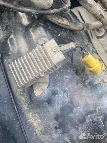 Резистор топливного насоса Toyota Crown S120