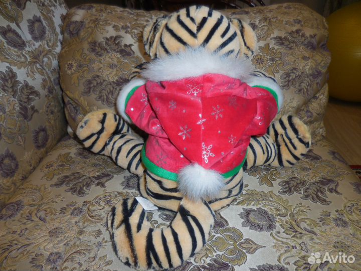 Новогодняя Мягкая Игрушка 2022г Тигр со Сладостями