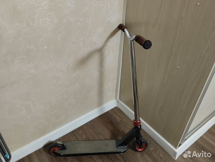 Трюковой самокат Vokul saga