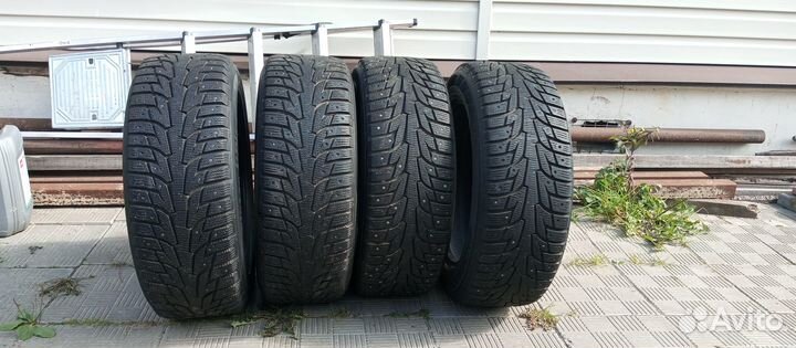 Hankook Winter I'Pike 205/55 R16