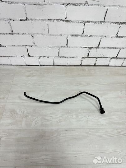 Патрубок системы вентиляции BMW N20B20 7270982