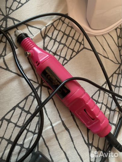 Набор инструментов для мастера маникюра