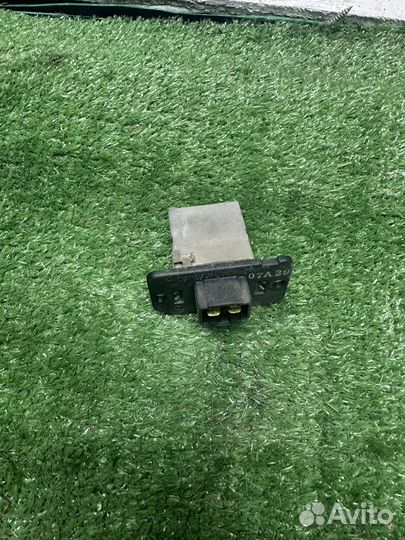 Резистор печки kia spectra 1