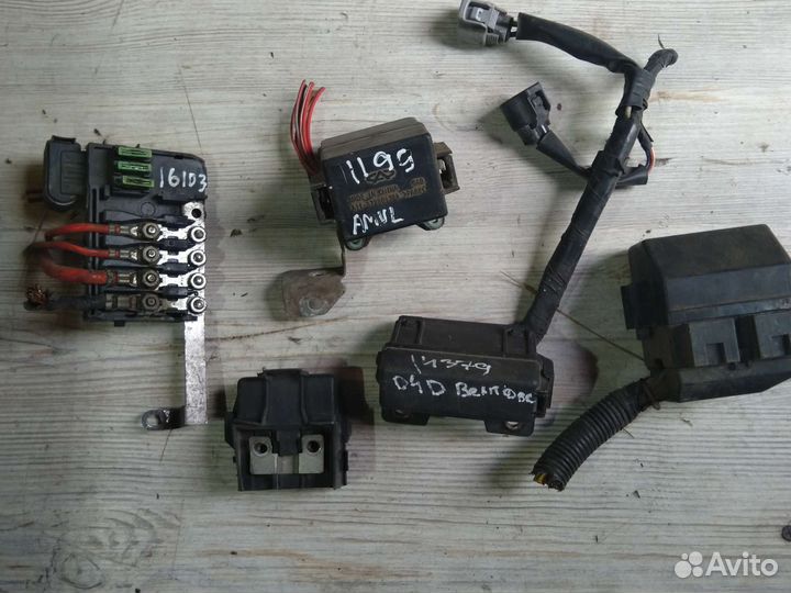 Блок предохранителей Chevrolet Lanos