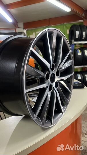 18x8.0 5x114.3 ET50 D60.1 Toyota Camry V75 2022г
