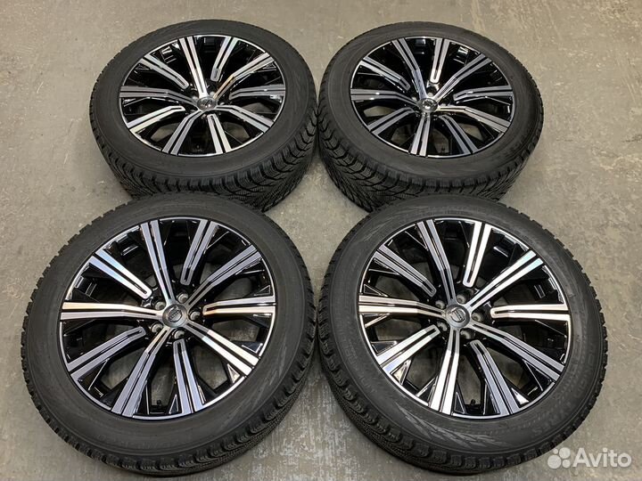 R20 Nokian Tyres Hakkapeliitta R3 SUV 275/45, PCD 5x108 DIA 63.4