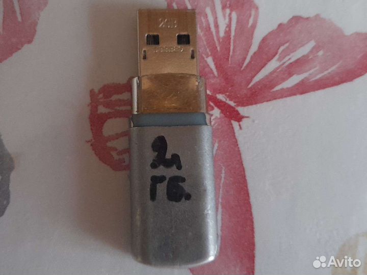 USB флешка 2,4,8гб