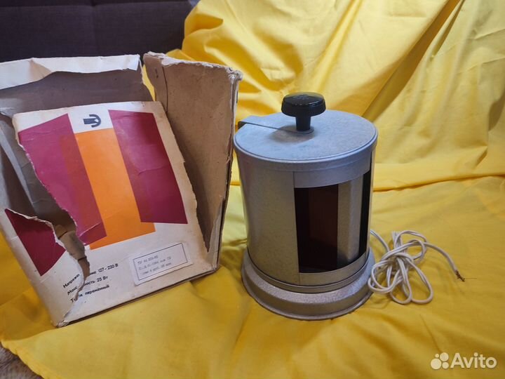 Фото фонарь СССР трехцветный