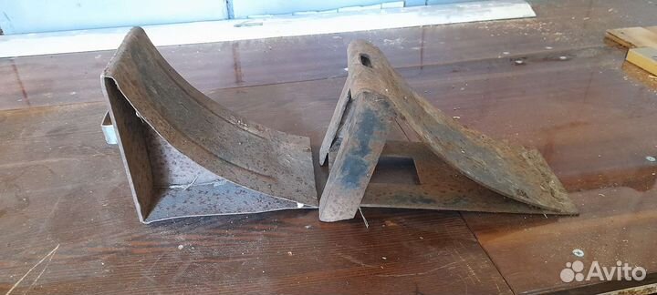 Противо откатные упоры для автомобиля