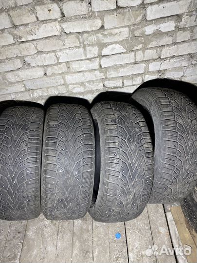 Gislaved NordFrost 100 235/55 R17 103T