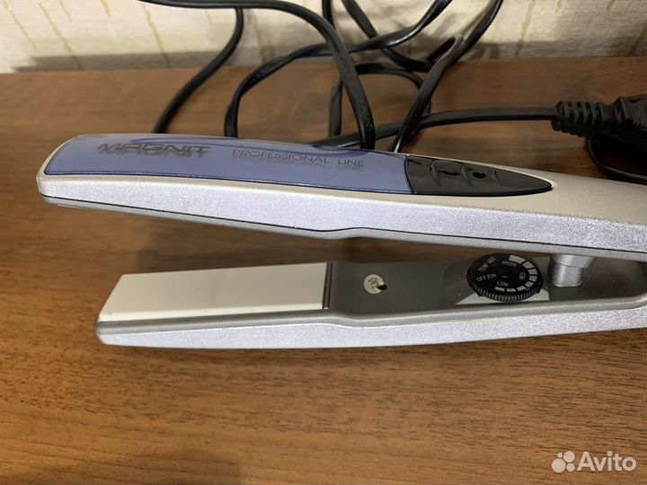 Выпрямитель для волос