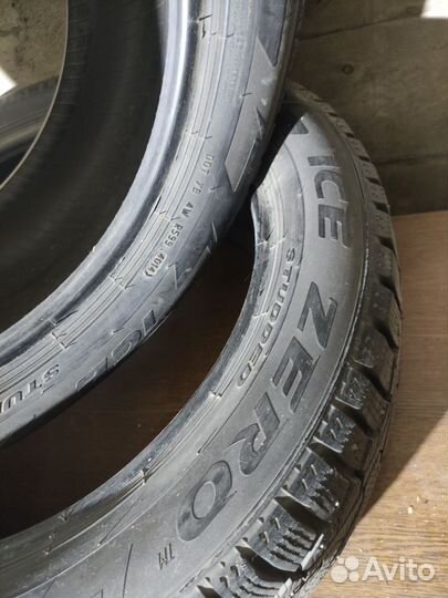Pirelli Ice Zero 235/50 R18 101T