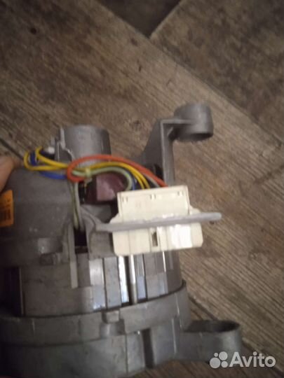 Двигататель стиральной машины