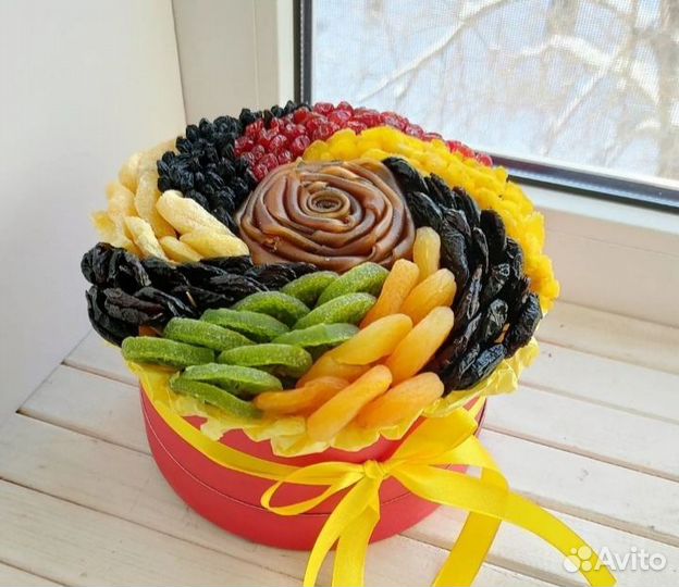 Букеты, корзины из сухофруктов и орехов Самара