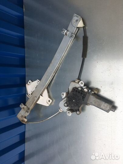 Стеклоподъемники задние Хендай Соната 4(5) EF
