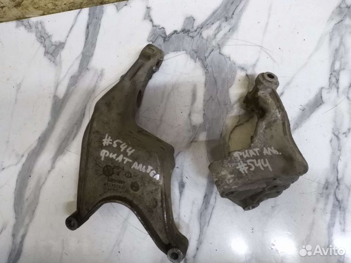 Кронштейн двс кпп fiat albea