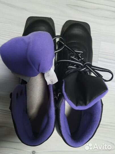 Ботинки лыжные