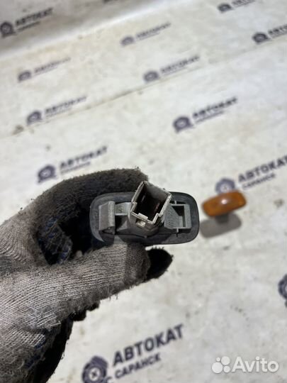 Повторитель поворота Nissan Primera P11