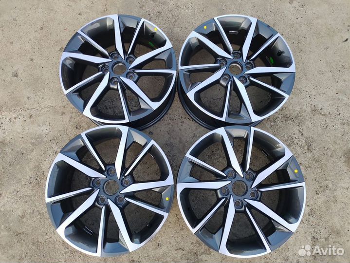 Новые комплект литых дисков Geely Coolray R17