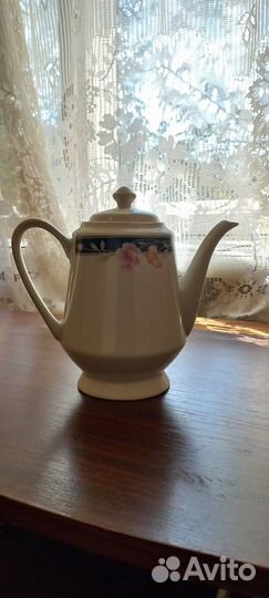 Чайный сервиз на 12 персон