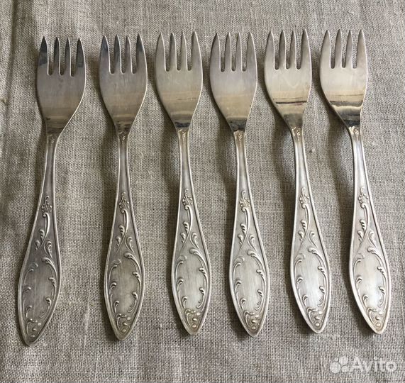 Десертные мельхиоровые вилки СССР