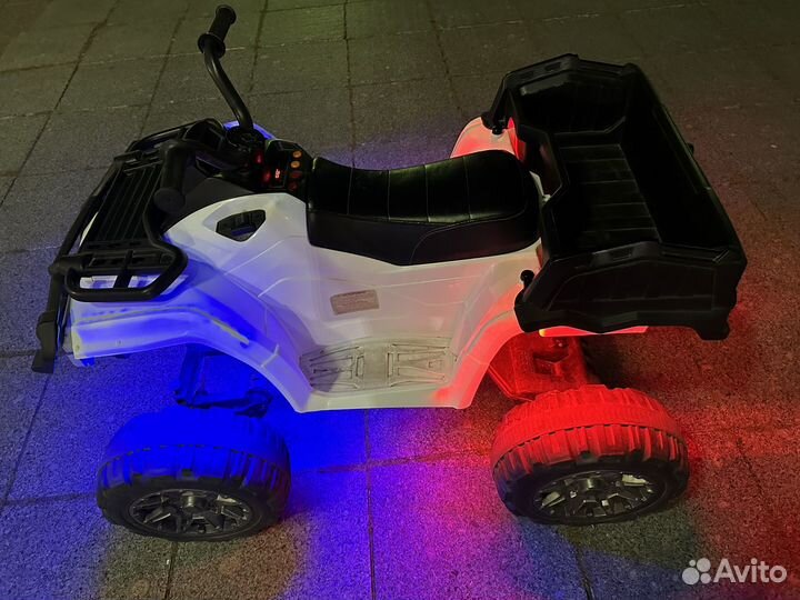 Детский электромобиль квадроцикл бу