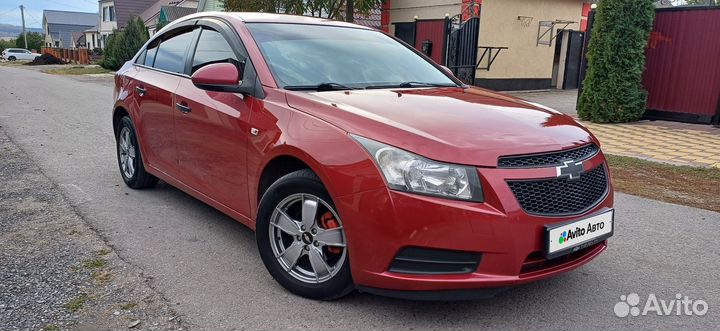 Chevrolet Cruze 1.6 МТ, 2011, 203 000 км