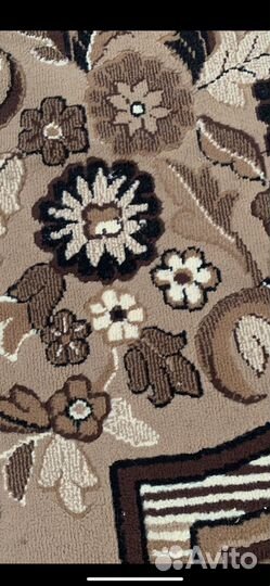 Ковер шерстяной