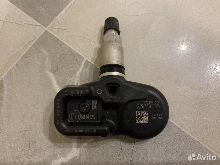 Датчик давления в шине toyota 10R-04 8207