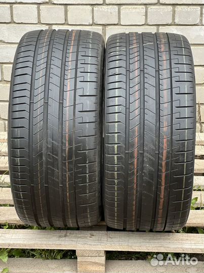 Pirelli P Zero PZ4 285/35 R20