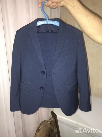 Школьный костюм