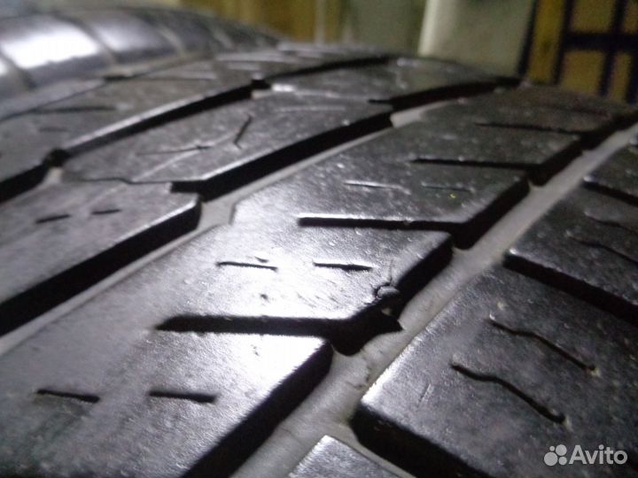 Barum Bravuris 4x4 235/65 R17