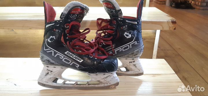 Хоккейные коньки bauer x3.7 р.р. 6D