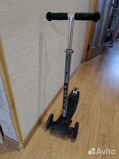 Самокат детский трехколесный