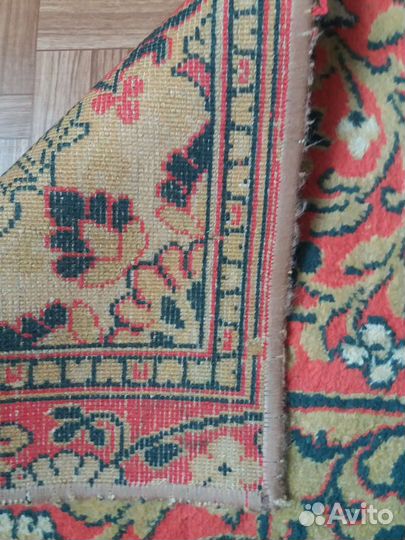 Ковер напольный