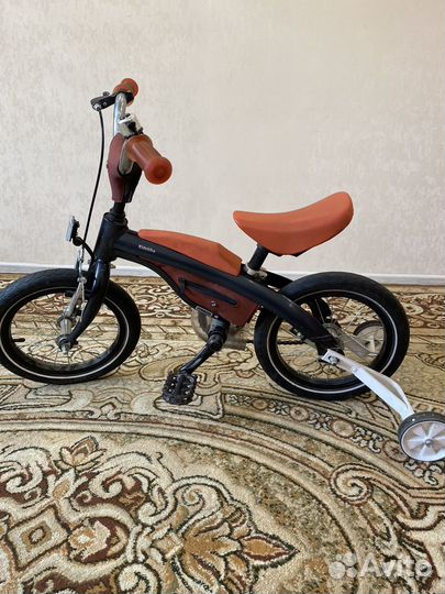 Детский велосипед bmw