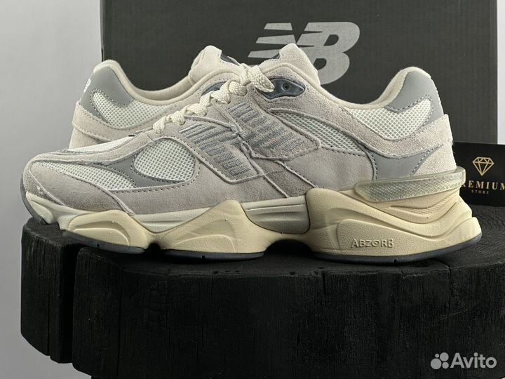 Кроссовки New Balance 9060 бежевые