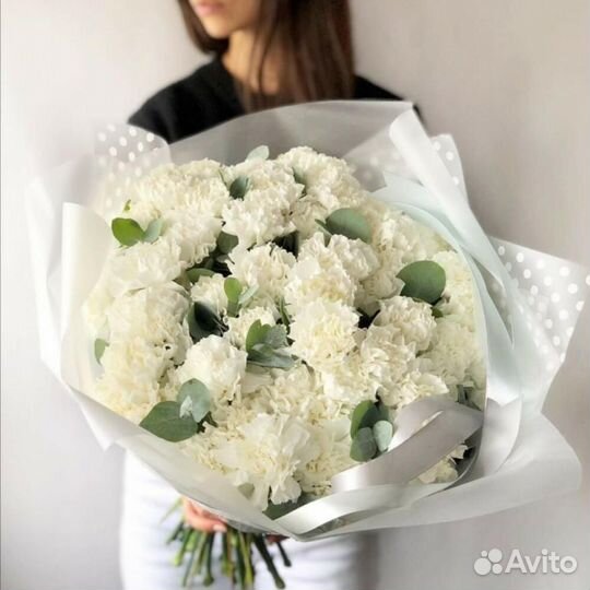 Букет из белых диантусов 75 шт