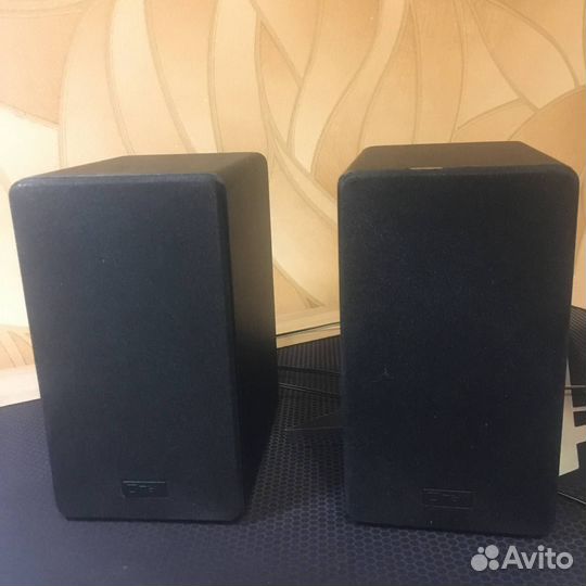 Сабвуфер Thonet vander