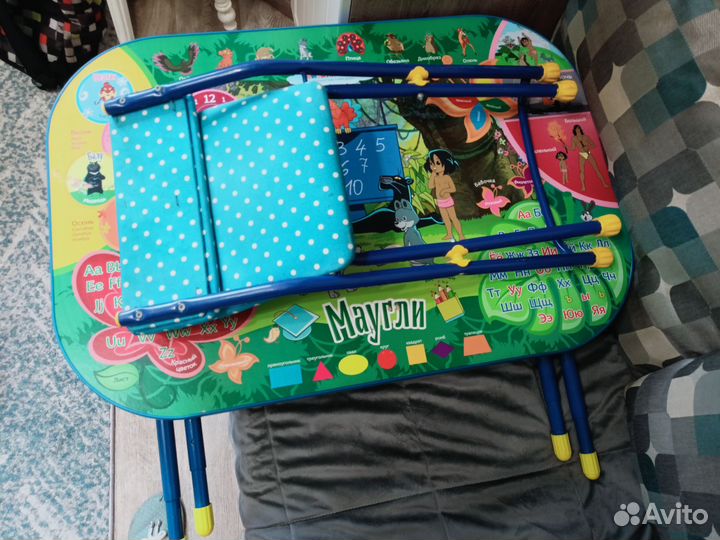 Детский стол и стул