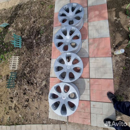Комплект дисков R19 на бмв E39 оригинал