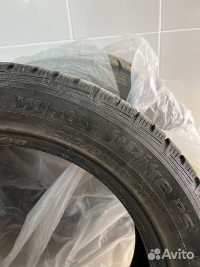 Hankook Winter I'Pike 215/55 R17