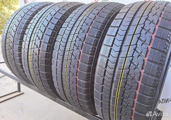 Bridgestone Blizzak VRX 235/50 R18 97V