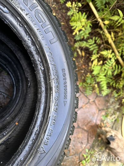 Nokian Tyres Hakkapeliitta 4 205/55 R16