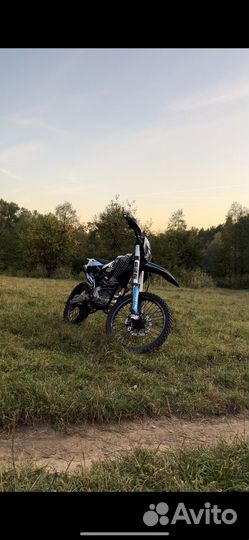 Avantis Enduro 300 PRO Carb FCR Exclusive