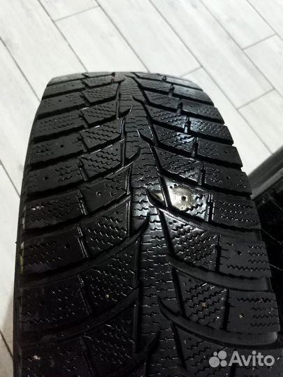 Laufenn I Fit Ice LW 71 195/60 R15