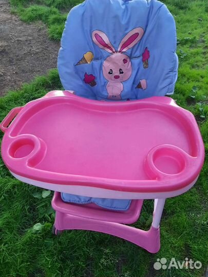 Детский стульчик для кормления
