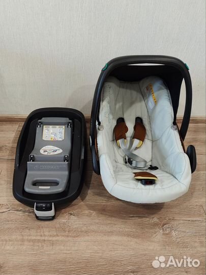 Автолюлька maxi cosi с базой isofix